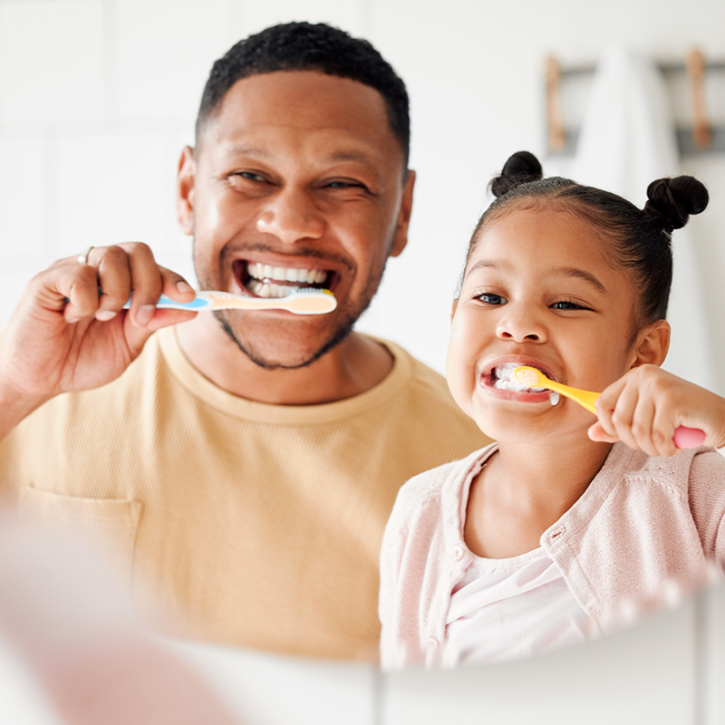 Qual a melhor forma de higienizar os dentes?